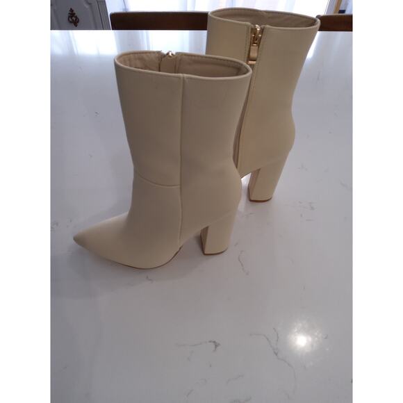 Lulu's Ivory mid-calf faux leather vegan boots block Heel pointed toe W sz 5 - Picture 3 of 9
